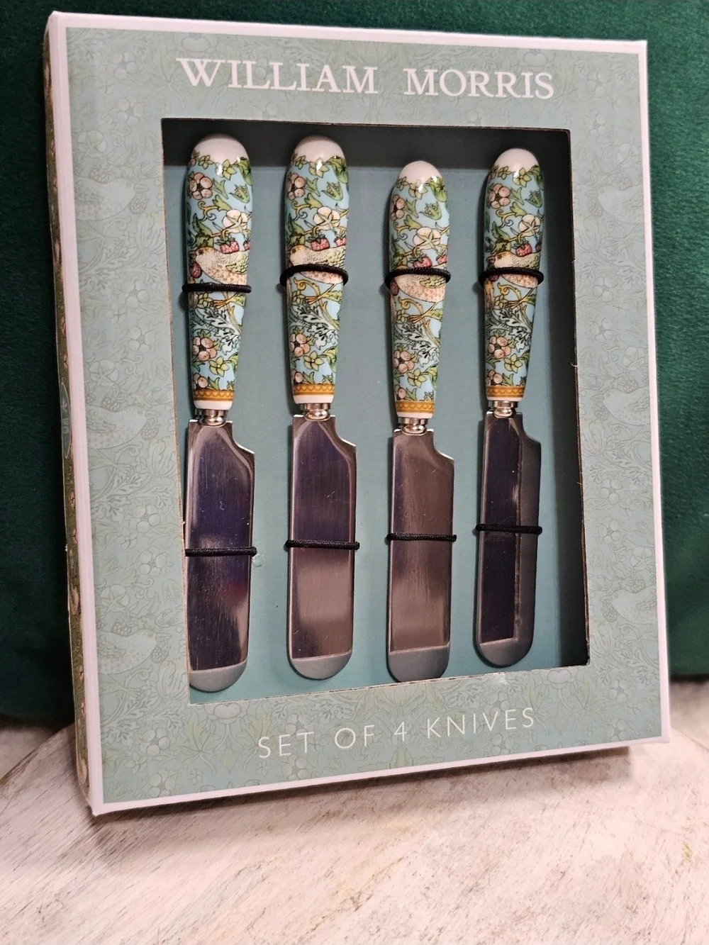 William Morris Set Of Four Knives Cheese/Butter Spreader  Strawberry Thief viral